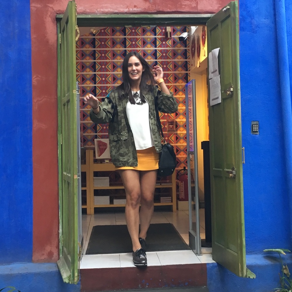 Meet your Posher, Nicole